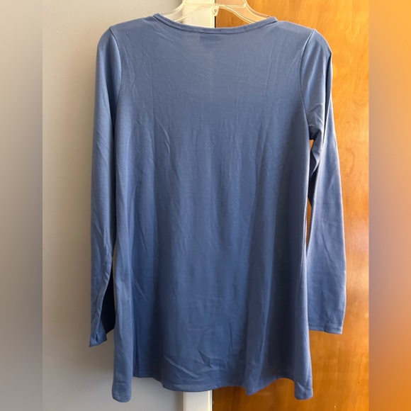 2/$12 Bundle -Lynnae long sleeve top Small - Picture 4 of 4